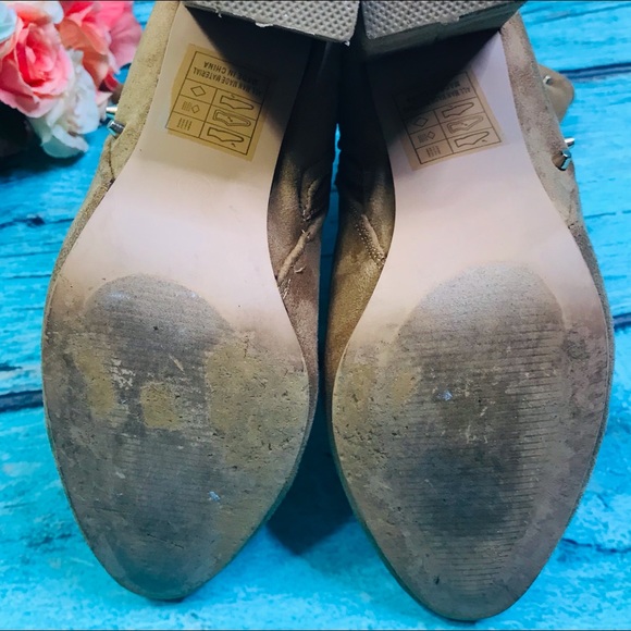 Bella Marie Kaylee Studded Suede Boots SEXY! - Picture 7 of 8